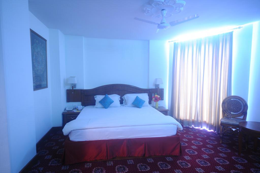 Hotel Jaipur Palace Værelse billede