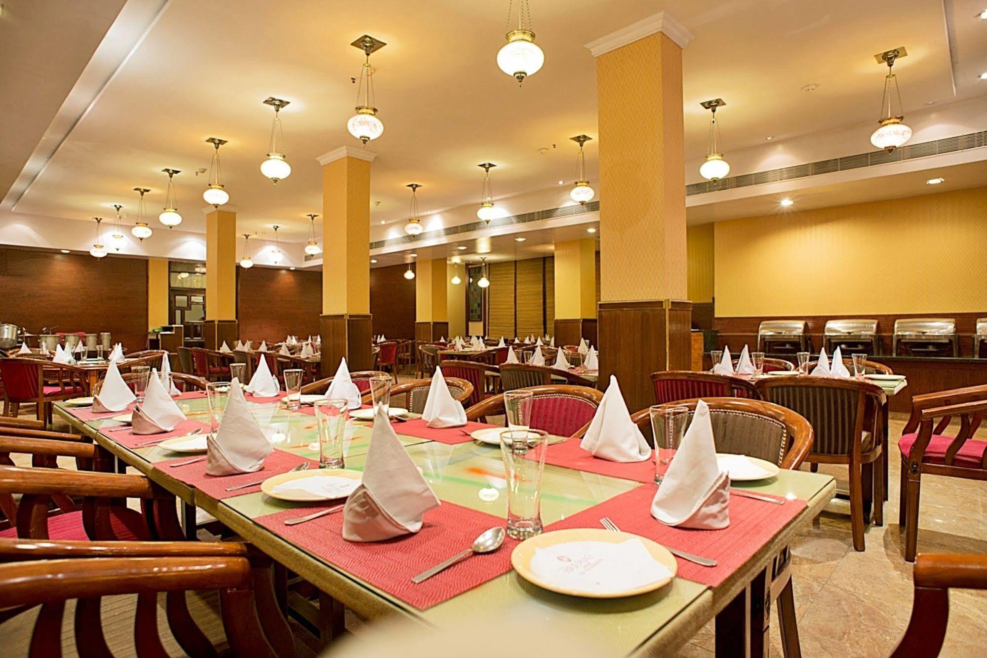 Hotel Jaipur Palace Eksteriør billede